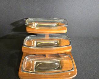 Decorative Three Teir Wood Shelf With Glass Trays