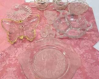 GLASS SERVING PIECES