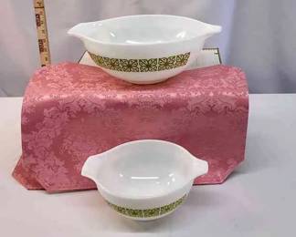 Green Verde Pyrex Bowls