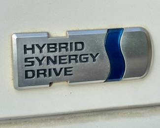 2015 Toyota Prius Hatchback 4-Cyl, Hybrid, 1.8 Liter, Automatic Transmission, White w/Black Leather Interior, 156,000 miles