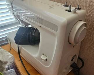 1 of 3 pictures - Kenmore Sewing Machine