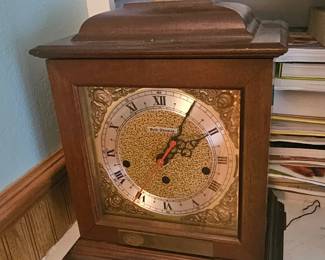 1 of 2 pictures - Seth Thomas Mantel Clock