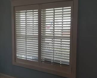 Plantation shutters
