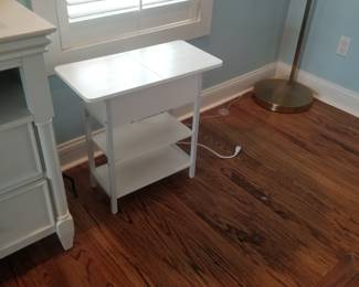 End table