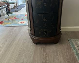 Great Oval Chest of Drawers