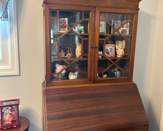 Your Great Grandmother’s Secretary - Lovely Woodgrain, Bowed Drawers and Finial