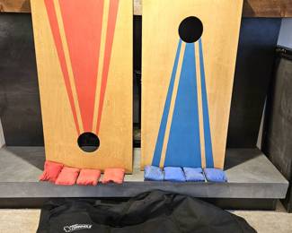 Full Size "Go Sports" Corn Hole Game with Black Storage / Carrying Case - W/ 8 Bean Bags