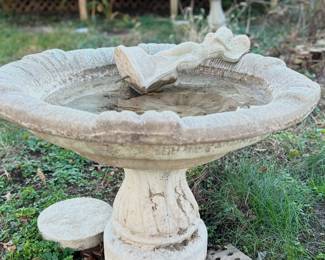 Concrete Bird Bath 