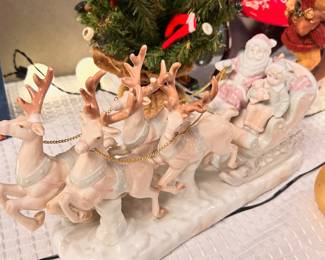 RUSS BERRIE Marbella
Collection Porcelain and Hand painted 