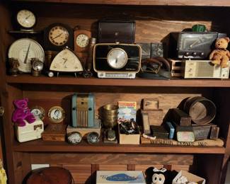 Old radios, clocks and Collectibles
