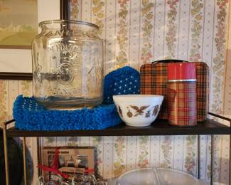 Pyrex
Vintage Lunch box w/thermos
Peanut Jar
Nestle earth mugs