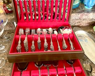 Oneida • MICHELANGELO Stainless Flatware