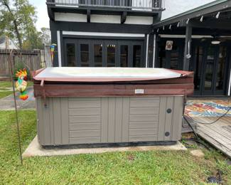 Master Spa Hot Tub / Jacuzzi