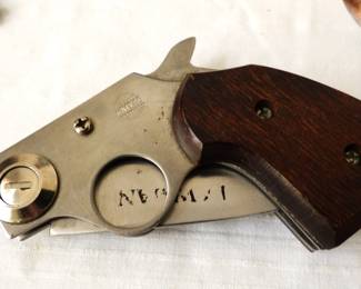 Unusual Gun Shaped Knife (See Next Picture)