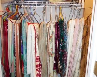 Blankets, Quilts, Bedspreads, Tablecloths