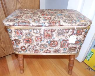 Sewing bench with storage