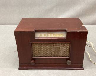 1946 Lear 561 Radio