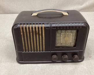 1946-48 Arvin 664 Radio