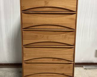 Atticus MCM Chest