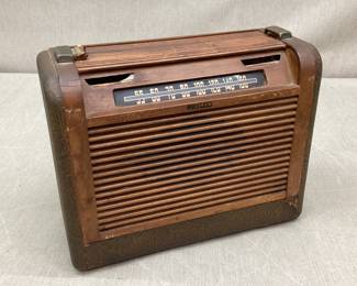 1946 Philco 46-350 Radio