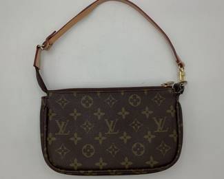 Louis Vuitton Pochette Bag
