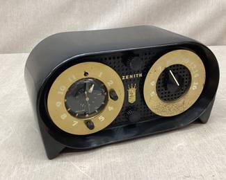1950 Zenith 5G03 Radio