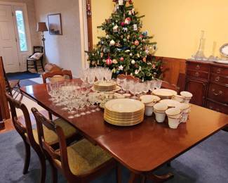 Lenox china dinnerware, set for 12