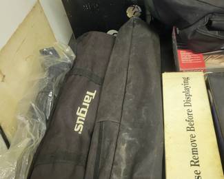 Spotting scopes