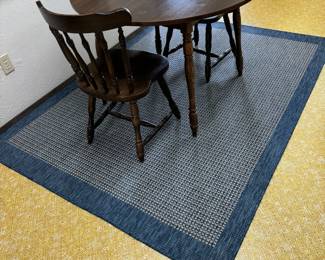 Hemp rug in navy.