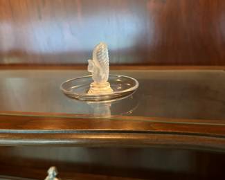 Sweet squirrel jewelry holder by Lalique. 