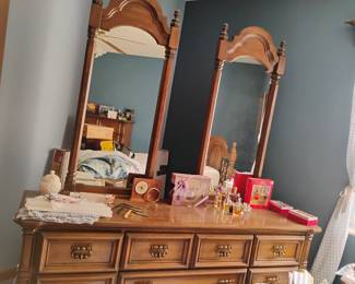 DRESSER MATCHES CHEST AND BED