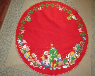 Hand sewn felt x-mas linen