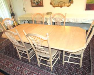 Solid oak pickled dining room table & 6 chairs