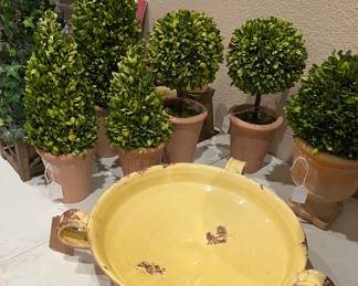 Greenery, Italian pottery from Cobblestone and Vine