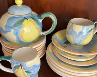 Bella Ceramics tableware, 48 pieces