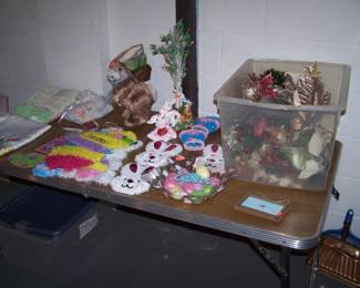 EASTER DECORATIONS