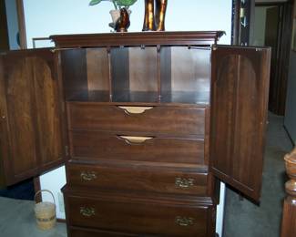 INTERIOR OF THE ARMOIRE