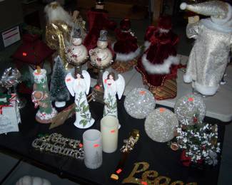 ANOTHER TABLE OF HOLIDAY ITEMS