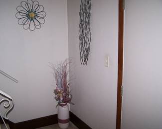 WALL HANGINGS & VASE