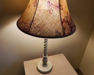 Shabby Chic White Base Lamp. 