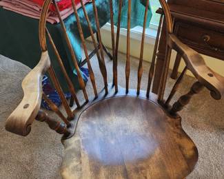 Vintage Windsor Chair. Love this Chair. 