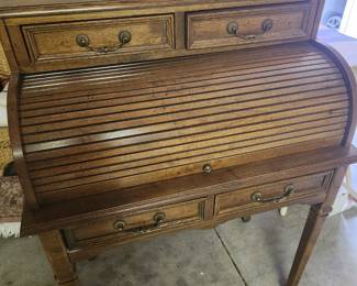 Small Roll Top Desk in fine condition. 