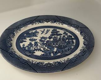 Blue Willow Platter....great condition!