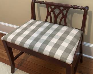 Antique Dressing Table Bench!