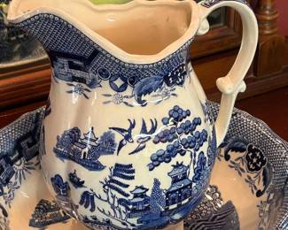 RARE Blue Willow BOWL & PITCHER!