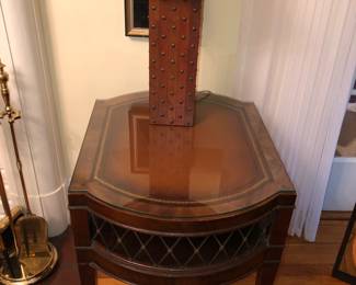 Vintage mahogany
end table