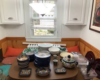 Talavera pottery Mexico, 12 Dinner plates, 11 lunch plates, eight soup bowls