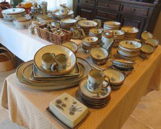 Tonala pottery stoneware dishes