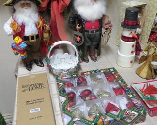 Karen Didion Santa Claus collectibles