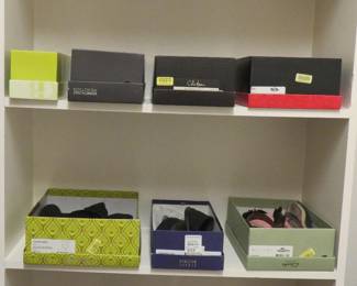 Women's shoes - sizes 6 1/2 - 7